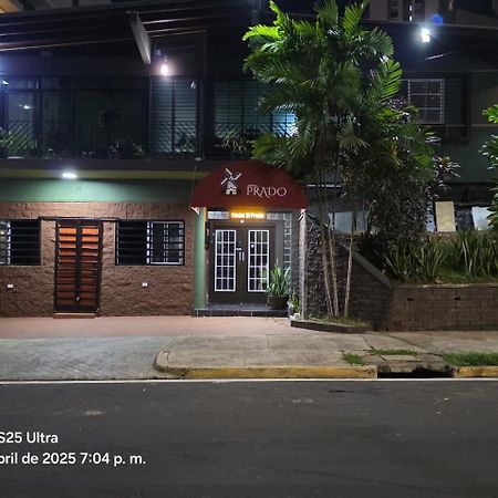 Hostal El Prado Ciudad de Panamá Exterior foto