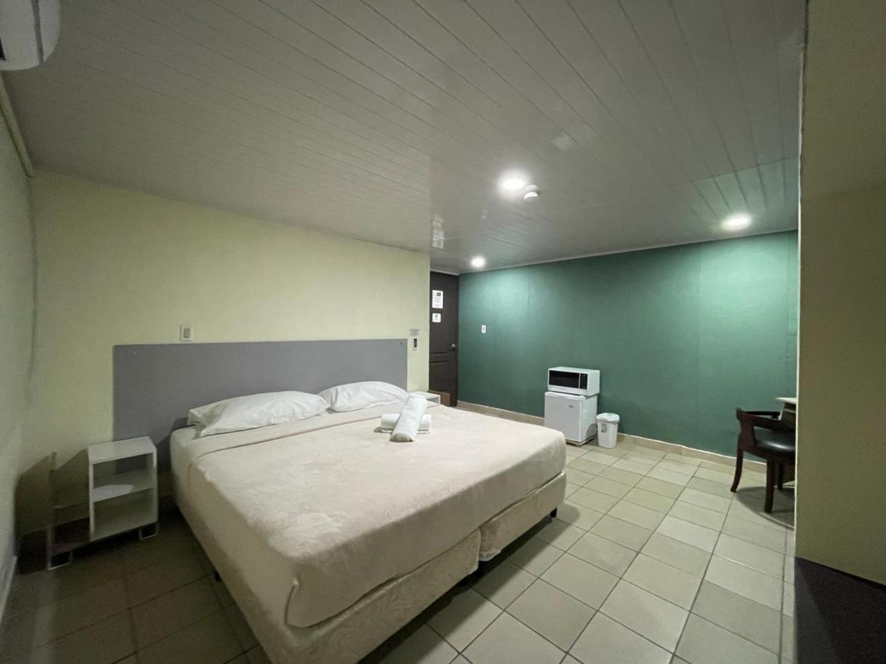Hostal El Prado Ciudad de Panamá Exterior foto