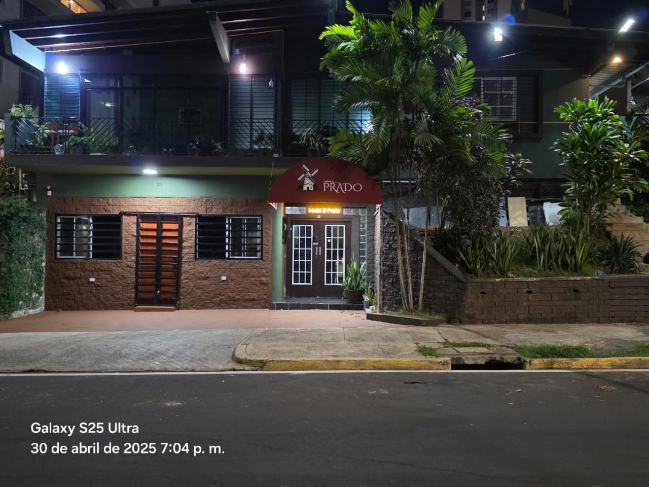 Hostal El Prado Ciudad de Panamá Exterior foto